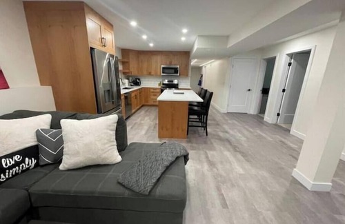 Terrace House | Lower Retreat on Churchill, Terrace