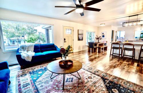 Paso Robles House | LP10 Downtown luxury villa with AC gameroom