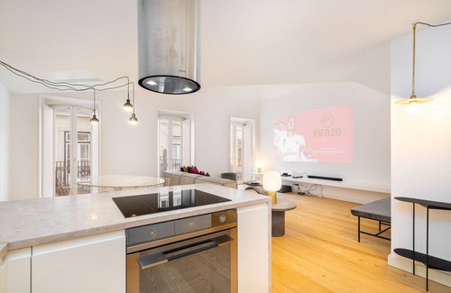 Bairro Alto Apartment | LS48 Prime Location Luxury Duplex