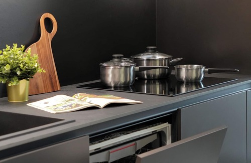 Sector 2 Apartment | Luca