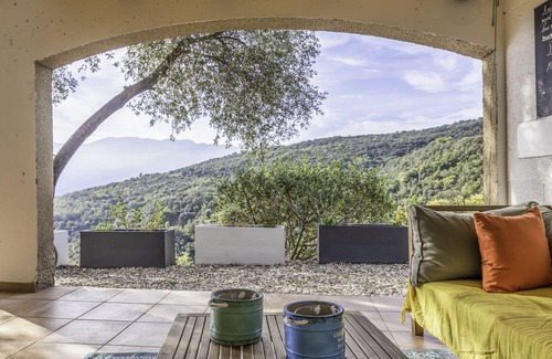 Taillet Cottage | Lucas's lodgings offer you at Rose and Jb's, breathtaking view.