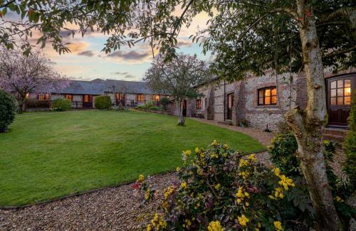 Blandford Forum House | Luccombe Farm Holiday Cottages