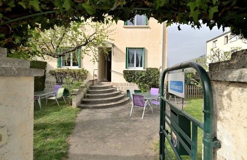 Bagneres-de-Luchon House | Luchon : maison flor