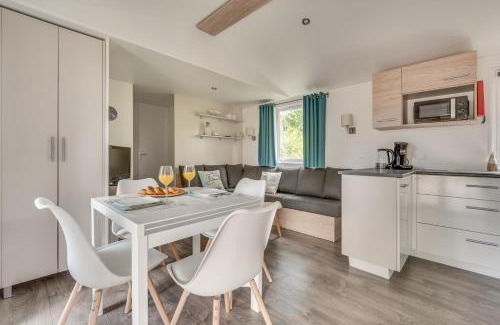 Renesse Ski Chalet | Lucky Beach