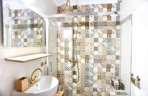 Nees Pagases House | Lucky's Homes - Jasmine Beachfront Home