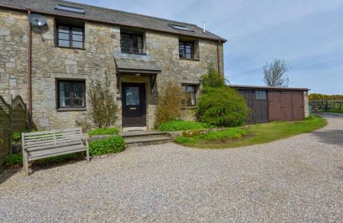 Newton Abbot House | Ludgate Cottage