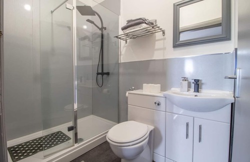 Kilmarnock Condo | Lugton Rooms - 2 bedroom suite