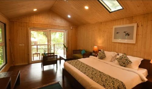 Baripada Hotel | Lulung Aranya Nivas Resort