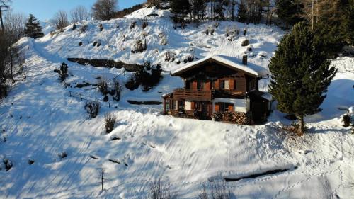 Granges Ski Chalet | LUMA