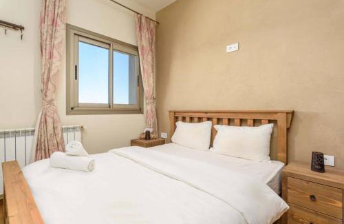 Kfardebian Villa | Lumber's 3-Bedroom House with Garden in Bakish