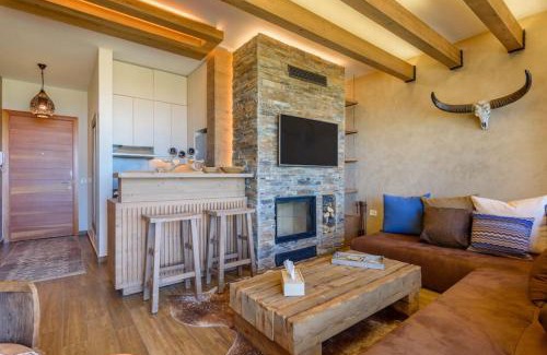 Kfardebian Villa | Lumber's 3-Bedroom House with Garden in Bakish