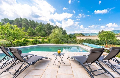 Les Salelles Villa | Lumière