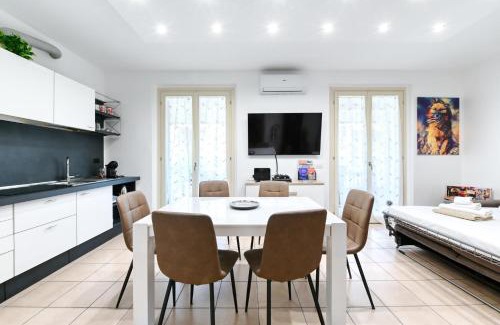 Cavalcaselle Apartment | Lumia House - Peschiera Holiday