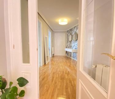 Old Town Apartment | Luna León