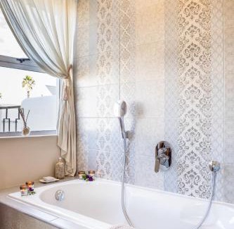 St. Helena Bay Apartment | Luname`s