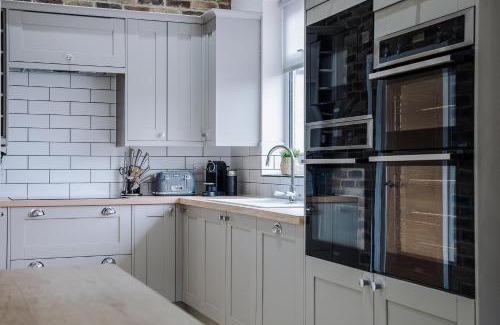 Newland Near Ulverston House | Lund House