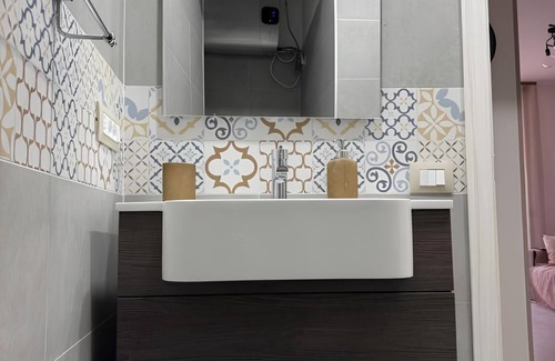 Pozzuoli Apartment | "Lungomare Pozzuoli - Relaxation and Comfort in Your Apartment by the Sea" 🌊✨