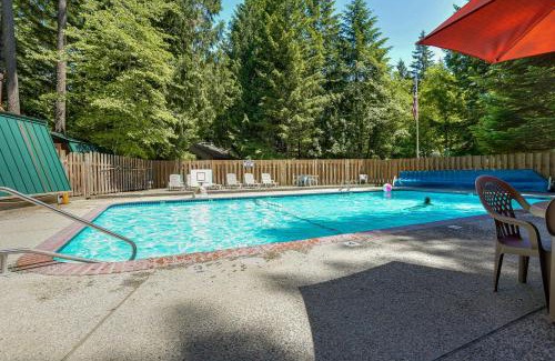 Mount Hood Village House | Lupine Chalet