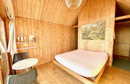 Brightlingsea House | Lushna 11 Lux Suite at Lee Wick Farm Cottages & Glamping