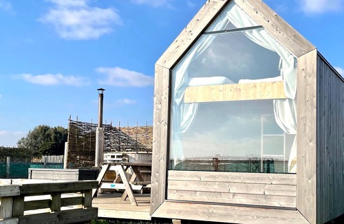 Brightlingsea Cottage | Lushna Petite 3 at Lee Wick Farm Glamping