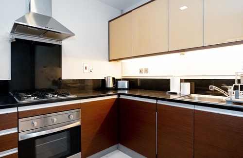Palm Jumeirah Apartment | Luton Vacation Homes Grandeur Residence