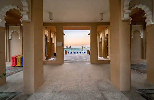 Palm Jumeirah Apartment | Luton Vacation Homes Grandeur Residence