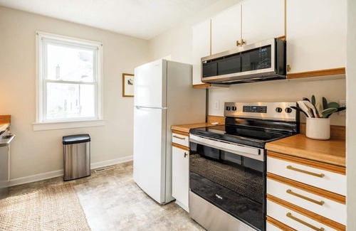 Rochester House | Lux 3 BR mins to Mayo & Dwtwn I Charming Haven