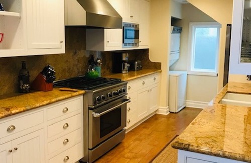 Balboa Peninsula House | LUX Beachfront Casa de Balboa 231 w/AC - Best View