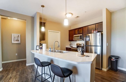 Tuttle West Apartment | Lux Dublin 2BR | 1st Floor | W/D | Pet Friendly!