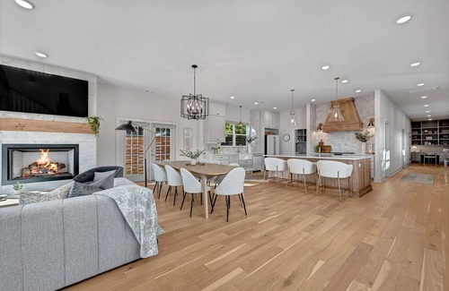 Downtown House | Lux Haus Bentonville, Momentary Views & Bike Trail