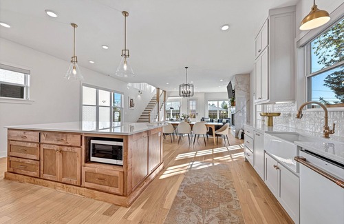 Downtown House | Lux Haus Bentonville, Momentary Views & Bike Trail