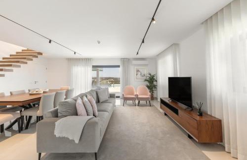 Leiria Villa | Lux House