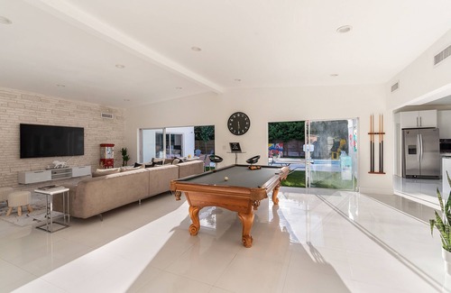 North Miami Beach Villa | ★ Lux Miami Villa - 10min to Beach