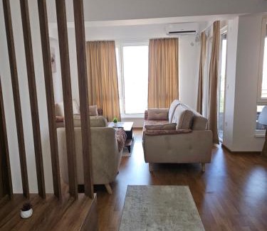 Petrovec Apartment | Lux Mimi Apartments