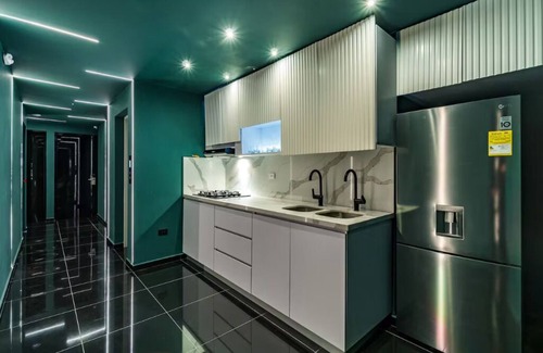 Zona Rosa House | Lux Parque lleras 6brPrivatepool