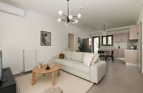 Marousi Apartment | Luxe 2BR Living in Marousi