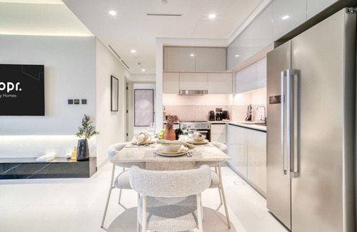 Dubai Marina Apartment | Luxe 2BR Marina Retreat | Emaar Beachfront