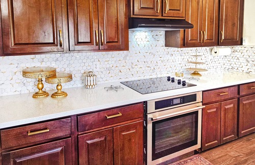 South Mountain House | Luxe Desert Oasis, Sparkling Pool and Hidden Speakeasy Room!