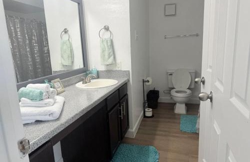 Addison Apartment | Luxe, Family Friendly, Spacious & Private Entrance