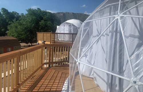 Canon City House | Luxe Glamping Dome Queen Bed Deck Views Near Royal Gorge Bridge & Park
