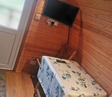 Spalding Apartment | Luxe Glamping In A Tiny Home, Adults Only, Dogs Allowed At Delph Bank Glamping Park