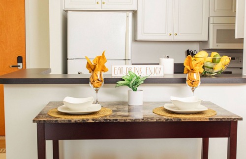 Charlotte Condo | Luxe High Rise Uptown Condo |Free Wi-Fi | Secure Building | Free Parking