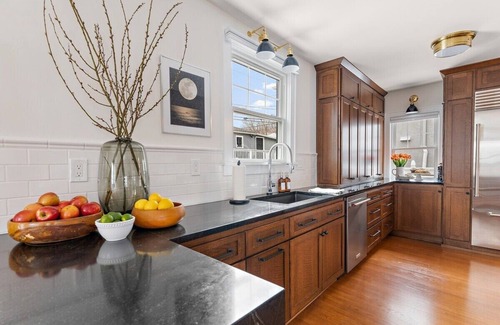 Southwest Minneapolis House | "Luxe Leisure" at Logan by Roxy Rentals