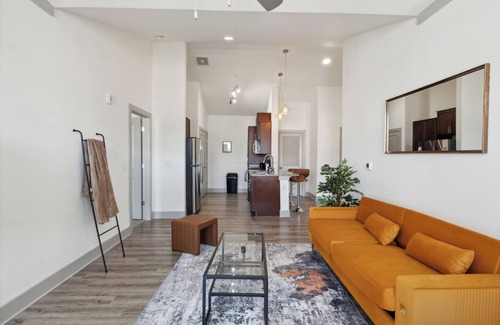 Farragut Apartment | Luxe Living in Knoxville! Overlook at Farragut| Pool| Parking