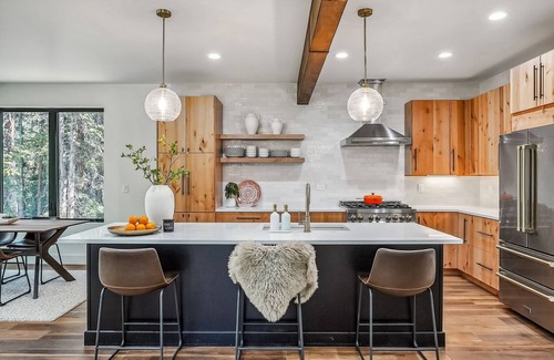 Breckenridge House | Luxe Mountain Getaway | 30+ Day Stays Only