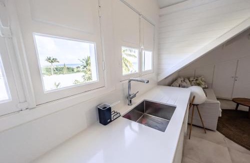 Anse des Rochers Apartment | Luxe pleine vue mer et plage