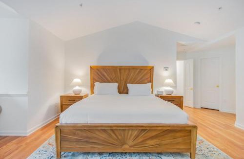 Fort Washington House | Luxe Presidential by MGM, Natl Harbor, DC & VA