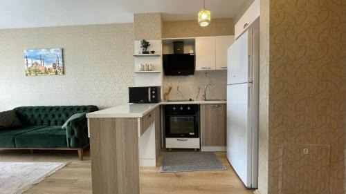 Esenyurt Apartment | Luxe Suite AI3