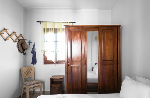 Afytos House | #Luxlikehome Afytos by the beach