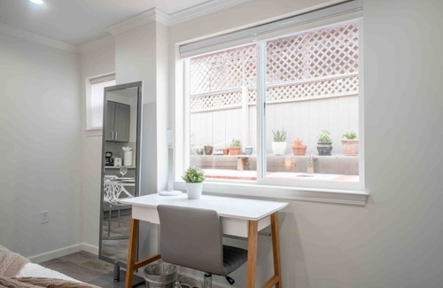 Westlake Apartment | Luxo Stays |Modern Studio| Near SFO, Westlake BART